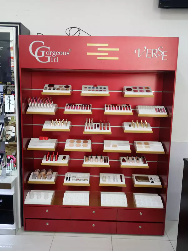 Display Stands Manufacturer Dubai