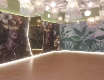 Wallpaper and Wallcovering