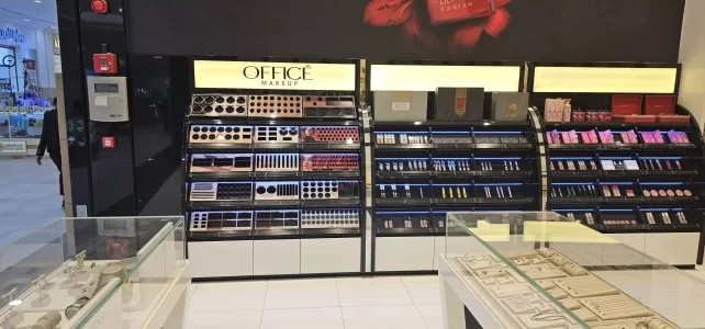 acrylic fabrication services